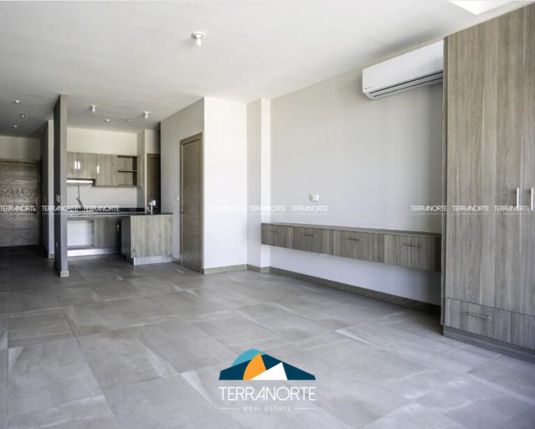 4B2EB3B2-FEEE-41BE-ADA0-1370E4275EA1