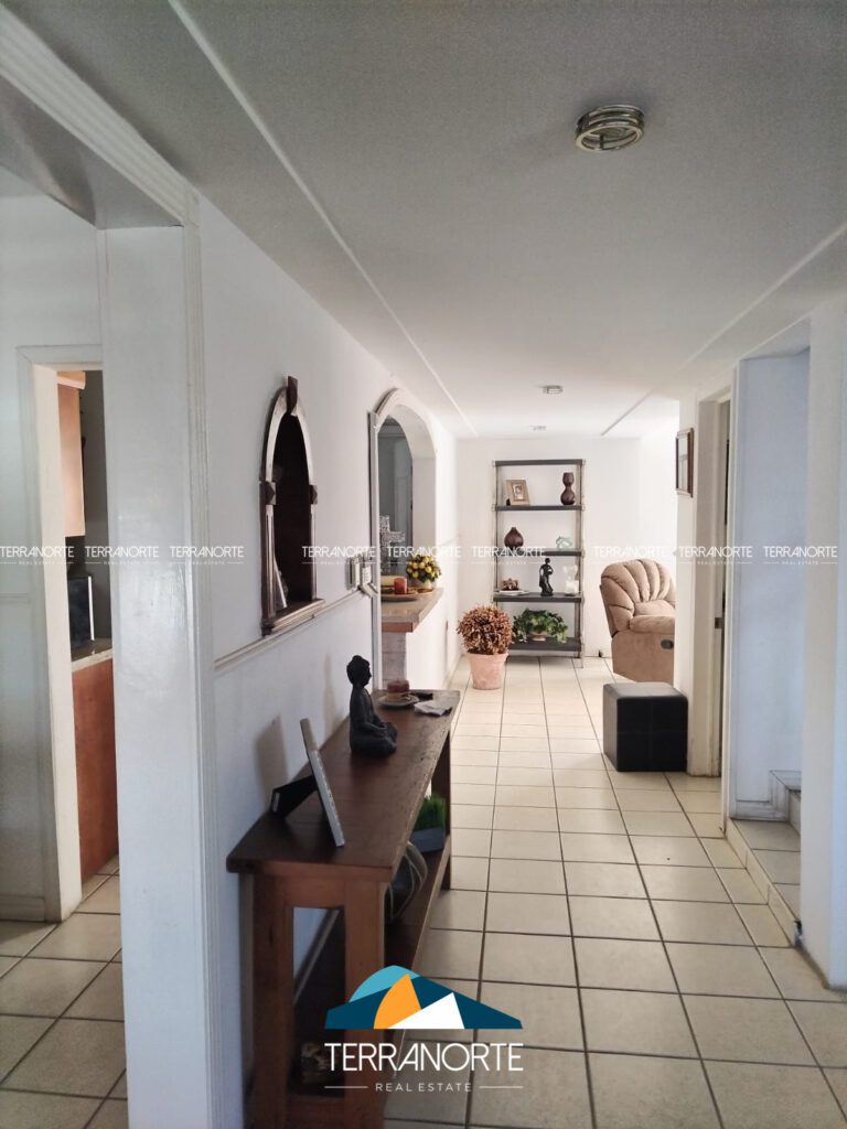 7B961E9A-E895-4947-9BA0-1249B115C2A2