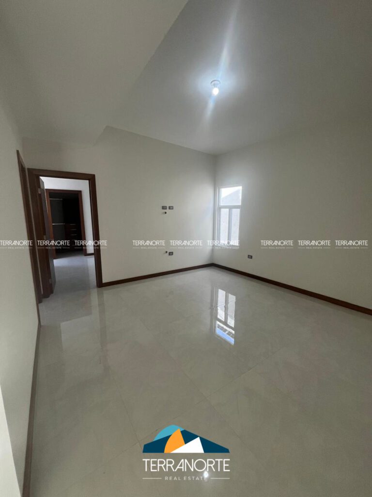 7D8F61D1-9ACD-44DD-9343-67B5CB84295C