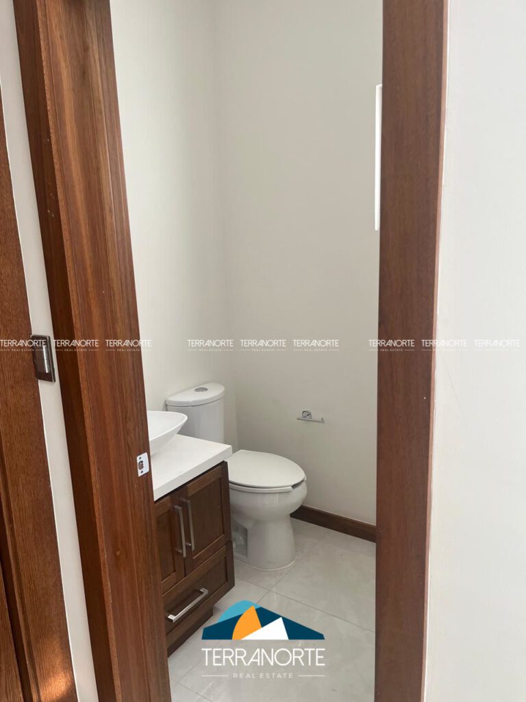 D97D2C73-F59B-4263-AFE0-E91C631252B5