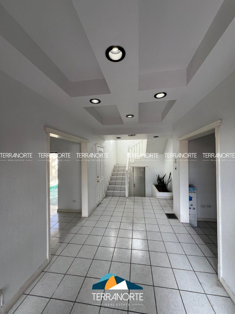 17a05dc1-de69-457a-8f45-cc770963d718