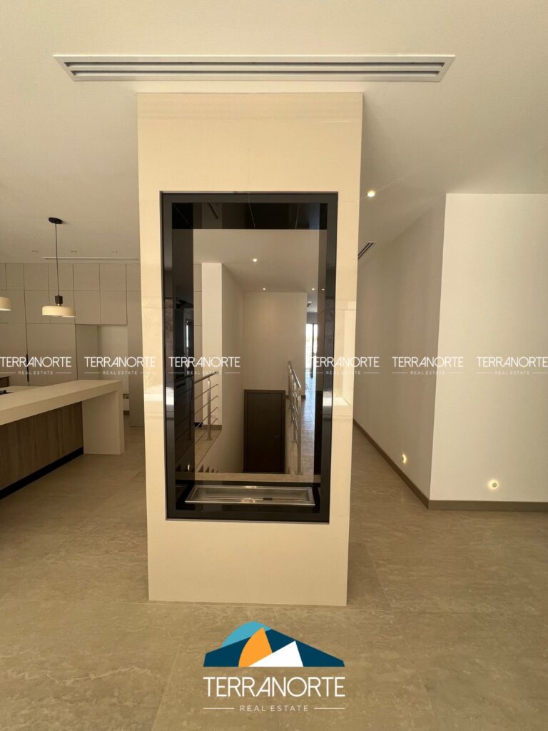 3cd0e400-3f51-409c-b327-c313bc4e9d8a