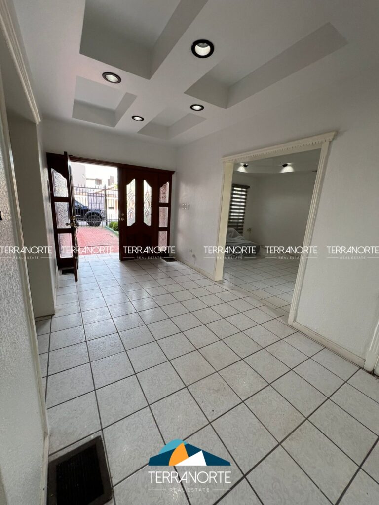 41351716-e7d2-40ac-a3de-48f14f8e7eca