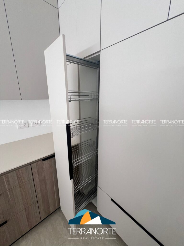 4d5b5b1a-e939-4d9a-9b87-6bf6634d30a8