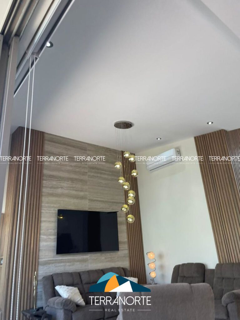 7f91d754-4413-409e-bf0d-21b4e4a65cd8