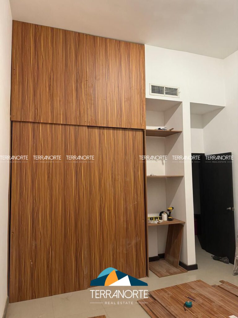 98f5c092-716d-49cc-900a-d639f52af81c