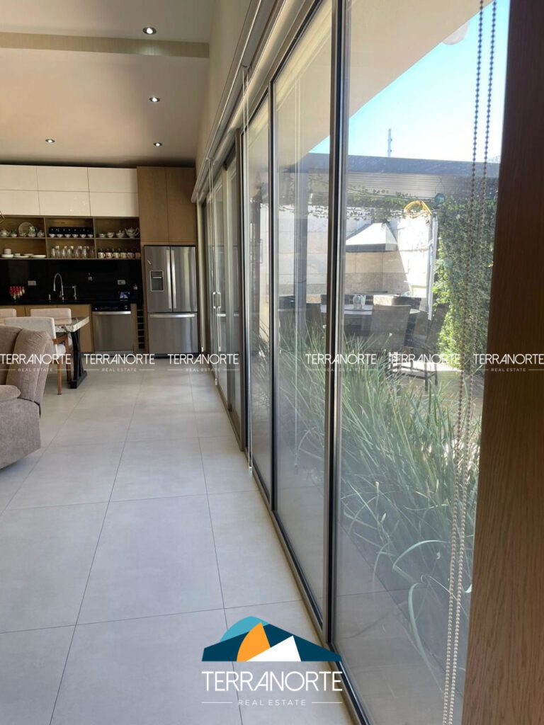 a6ab24cd-80d8-4847-b7c3-db553ac4f511