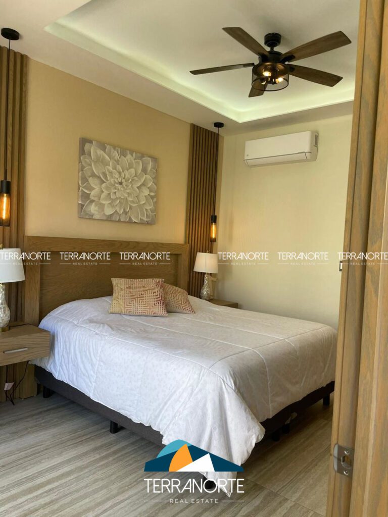 b71637a7-7c62-4c31-ae21-133db990b1b9