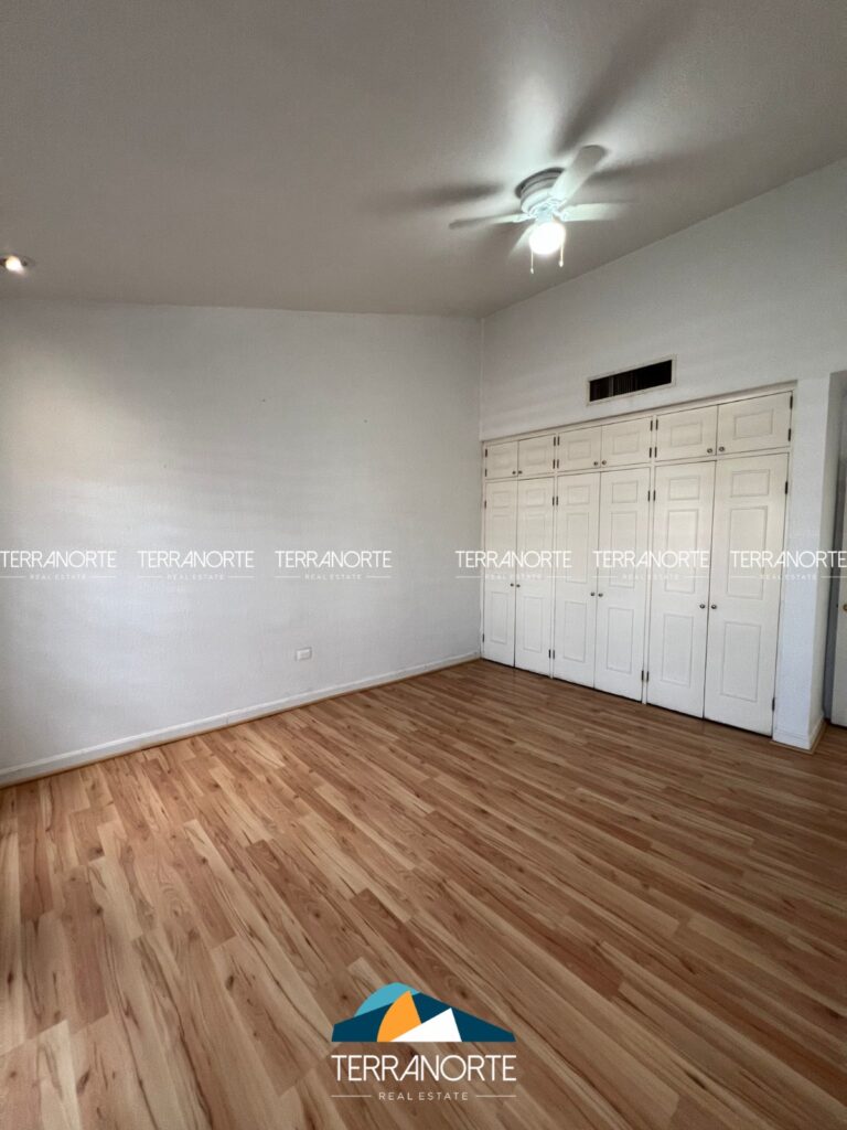 c1987dde-7849-43b5-bb65-d4d074c77c76