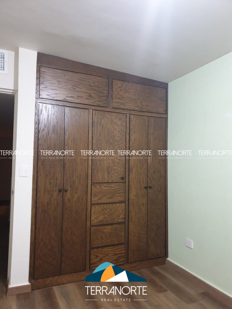 d45f06fc-0dd8-44d8-a40b-103b70b5e5e6