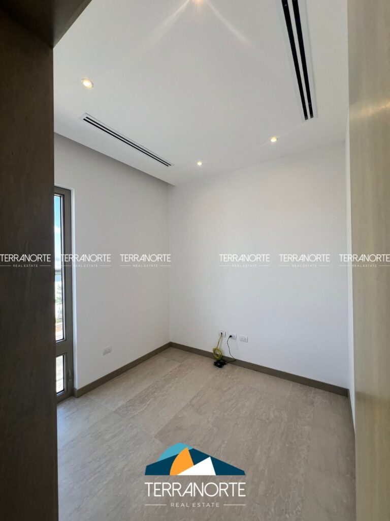 dbee654e-2cd7-4486-9f9c-cafa6d0364d9