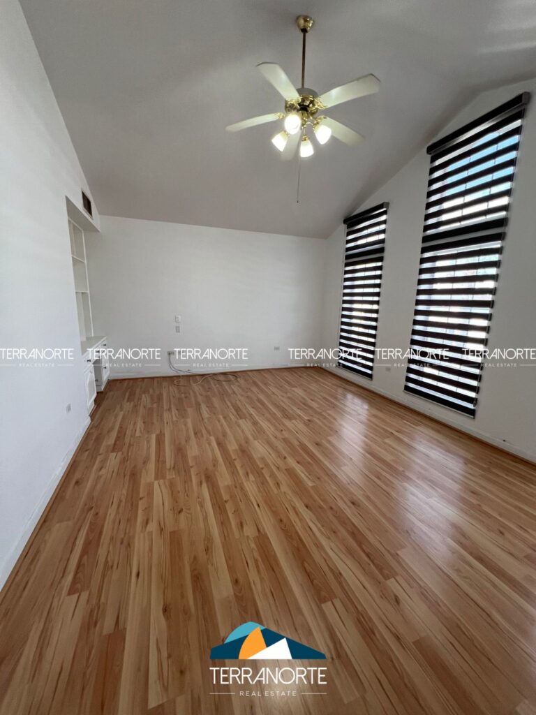 dc33179e-a928-41aa-b7e9-56010252664d