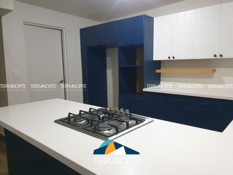 e64064dc-d020-49ed-8074-fbf3ea5fbc42