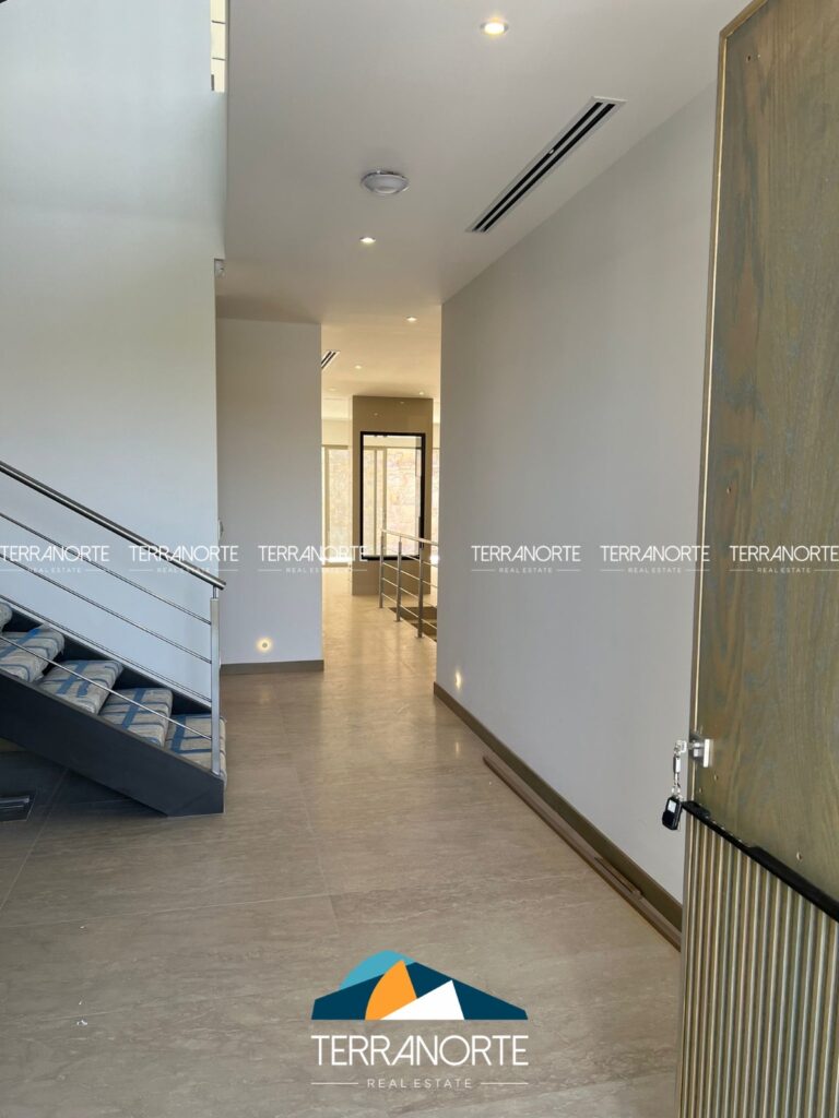 e6e3601c-affd-4f4f-a736-47de101fa095