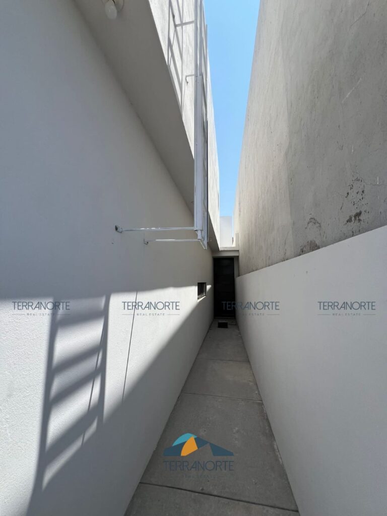 02957398-4235-4dc5-a1e2-9278eee9ebfe