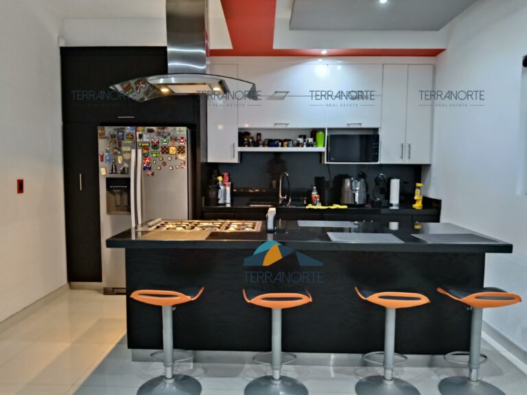 06edd005-8670-46ae-886b-c9367b60aaa5