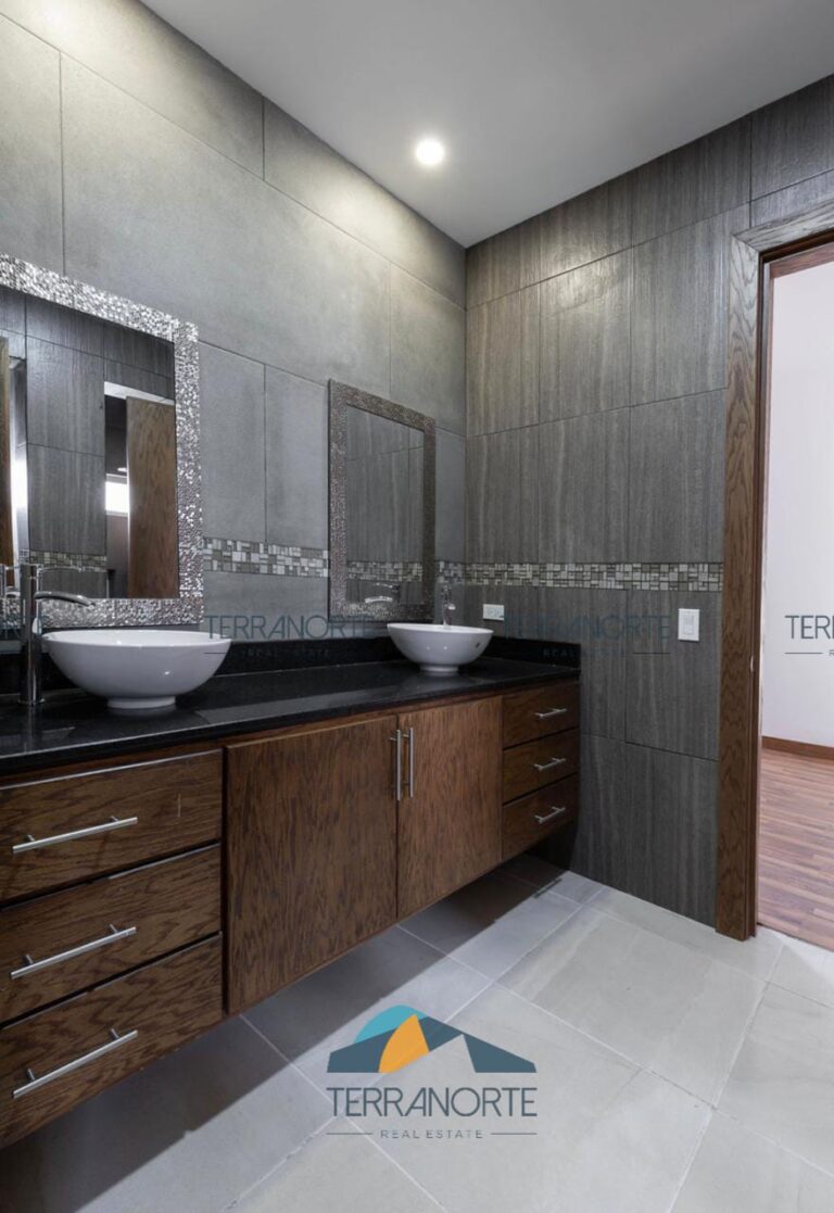 161079a6-a20c-4f84-bd56-568fe4cdce9f