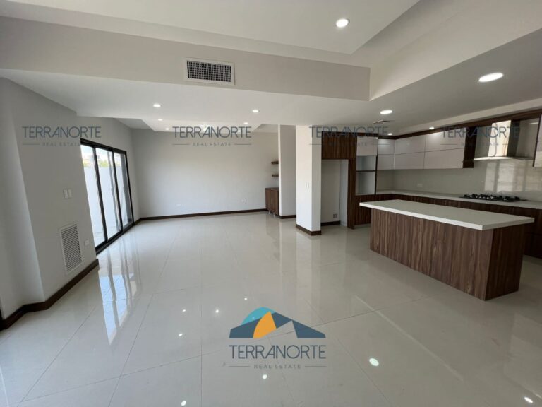 23f8bc07-3e8c-44a1-9803-bae4bbcea605