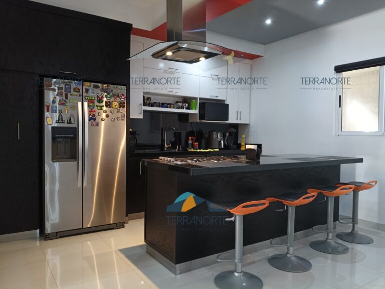 25c6e69f-86f8-4846-be9a-97cd65d295ee