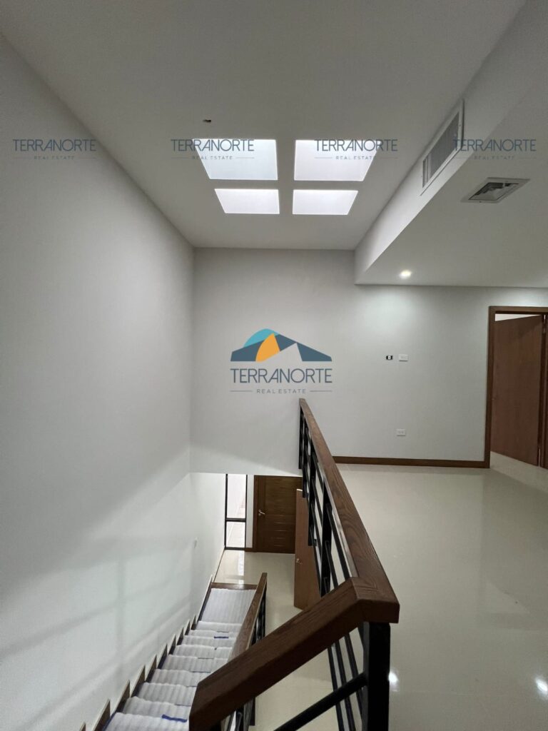 2668e775-6c26-4d11-b869-3e7526f7fb3b