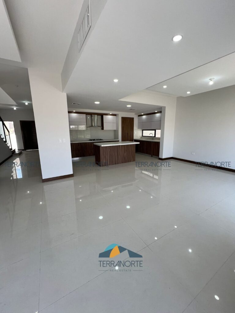 279b1213-b2e7-4922-a525-86d2ade45847