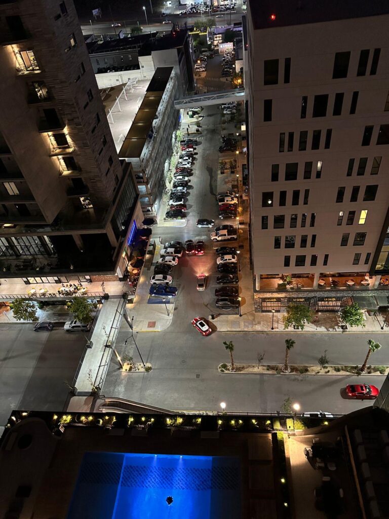 2cb37899-7036-45d0-a979-dd316e804c47