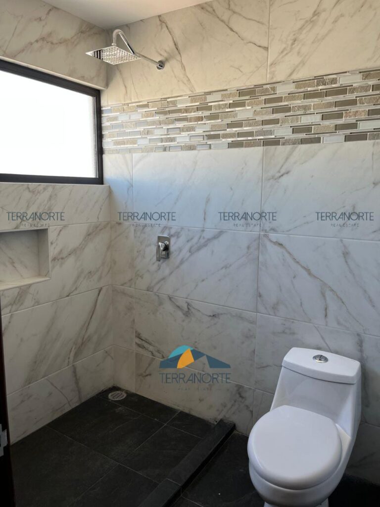 331cb880-ec17-43d3-9b06-4f2d676977e3