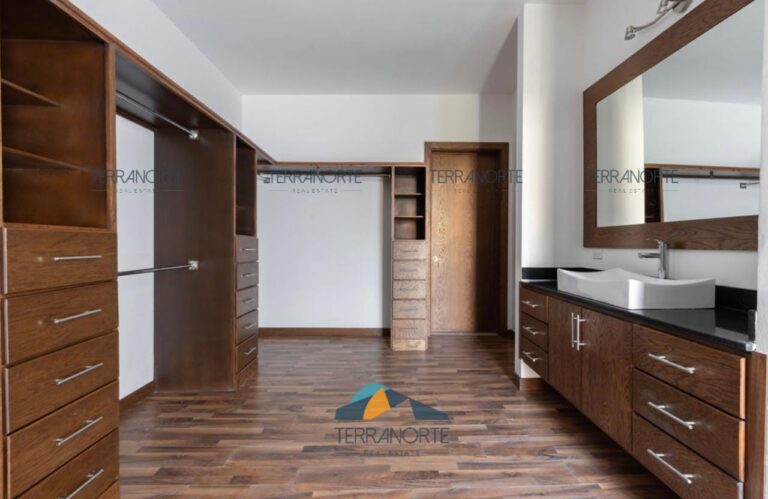 3a2e6b92-8de1-4cdd-9053-ceefe6e1caa9