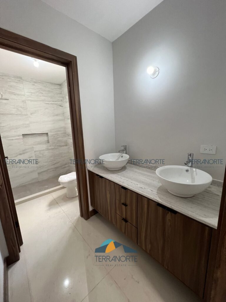 41d4757a-1e51-4bf8-8afa-1b837be4388a