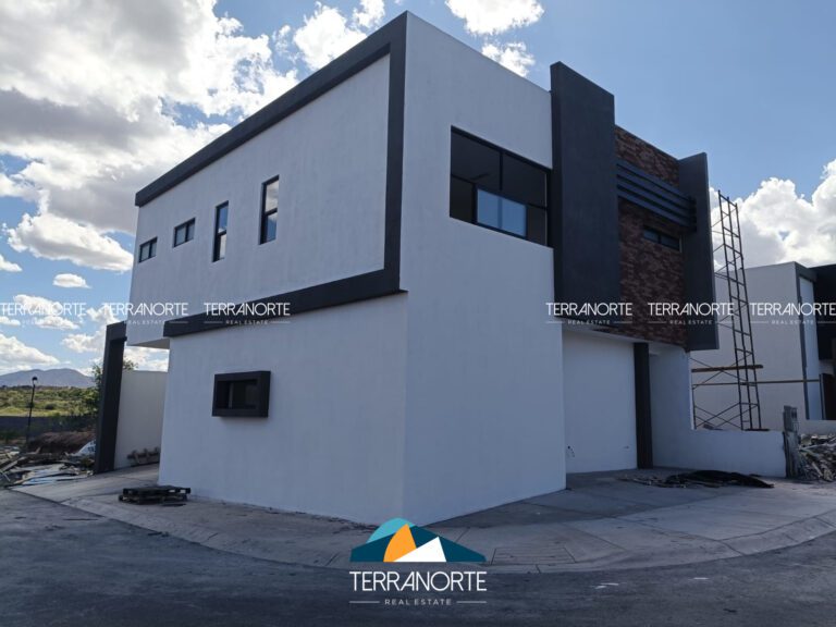 52b51754-759c-42a5-bf49-a89b4a6dc026