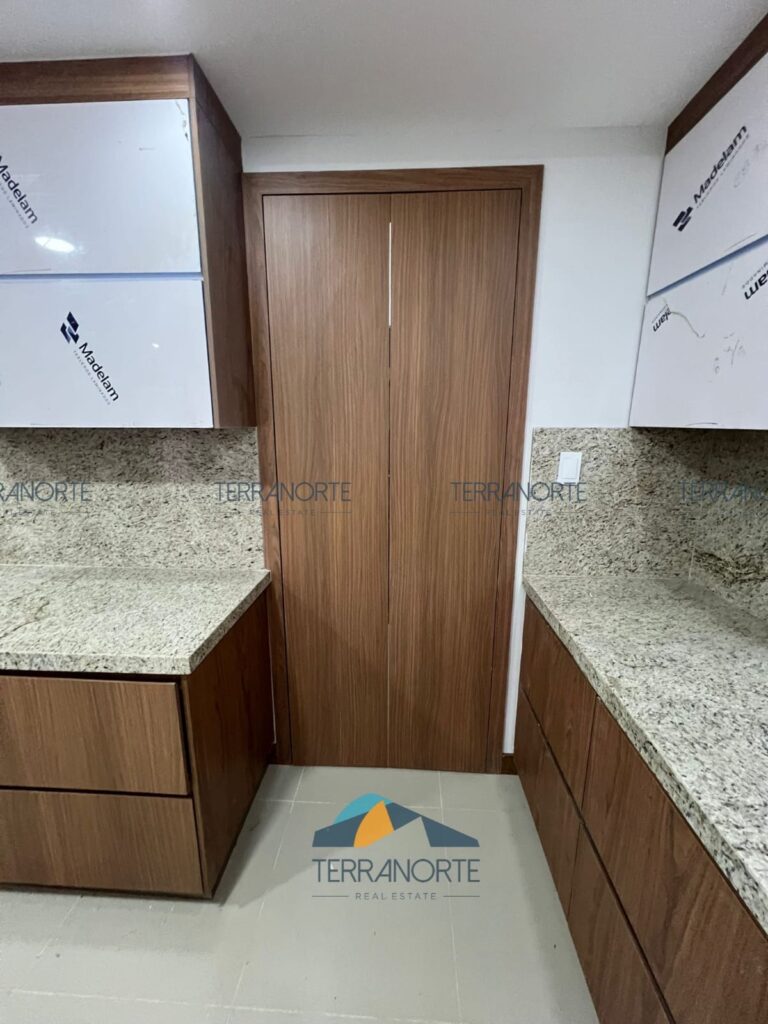 53f0f339-58c8-4bb9-99d2-d4307de987de