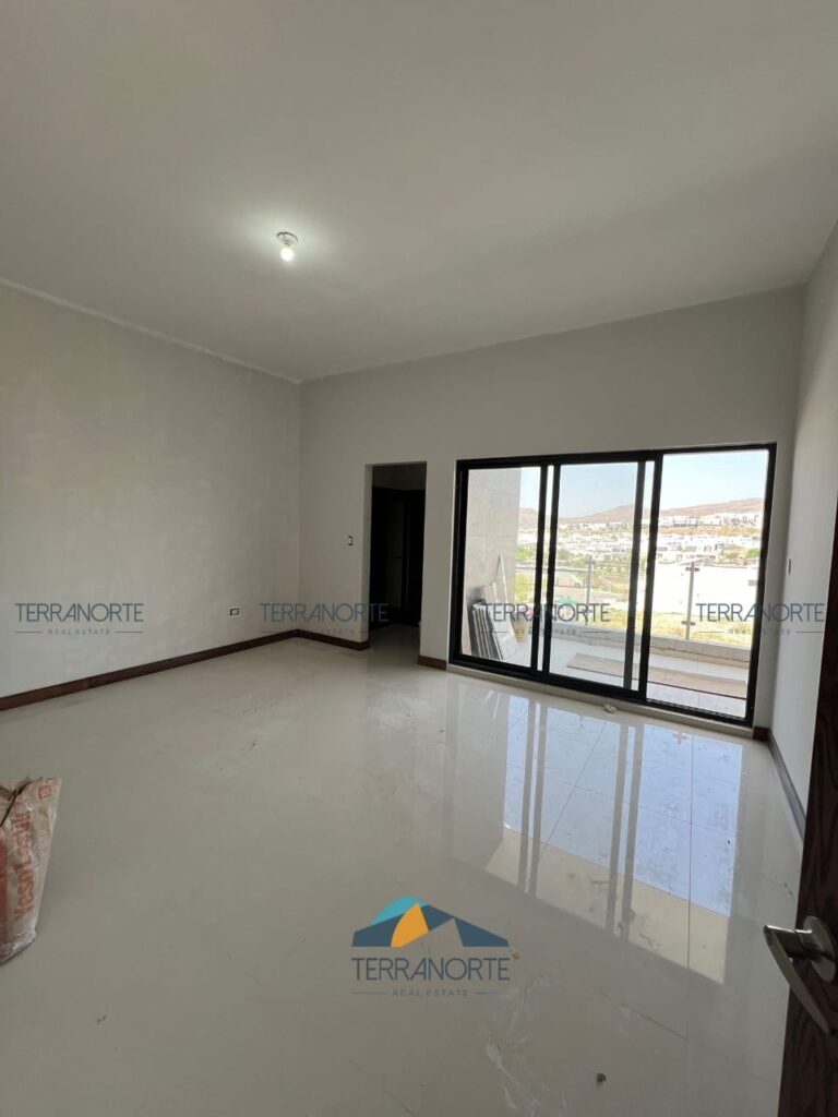 821fda58-362e-4237-977a-9962438b4e3e