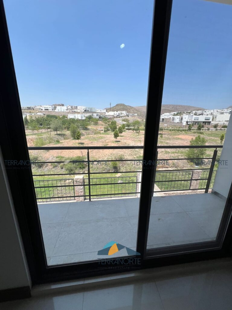 8397099e-a953-443a-ad8f-685f985c0491