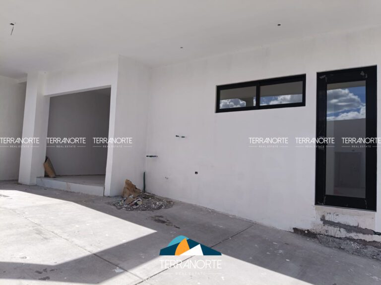 8a9e4f76-332d-4a3b-a438-a953560a3aaa