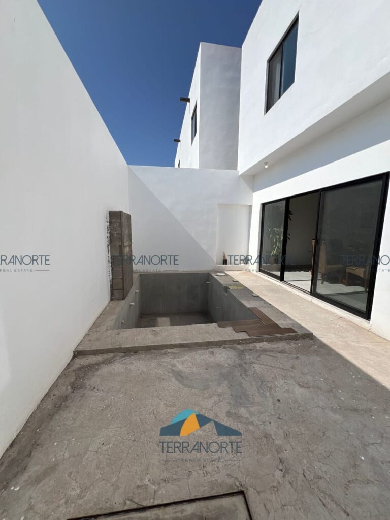 8b59fb48-9881-4bce-af1f-2c738dd5a4ec