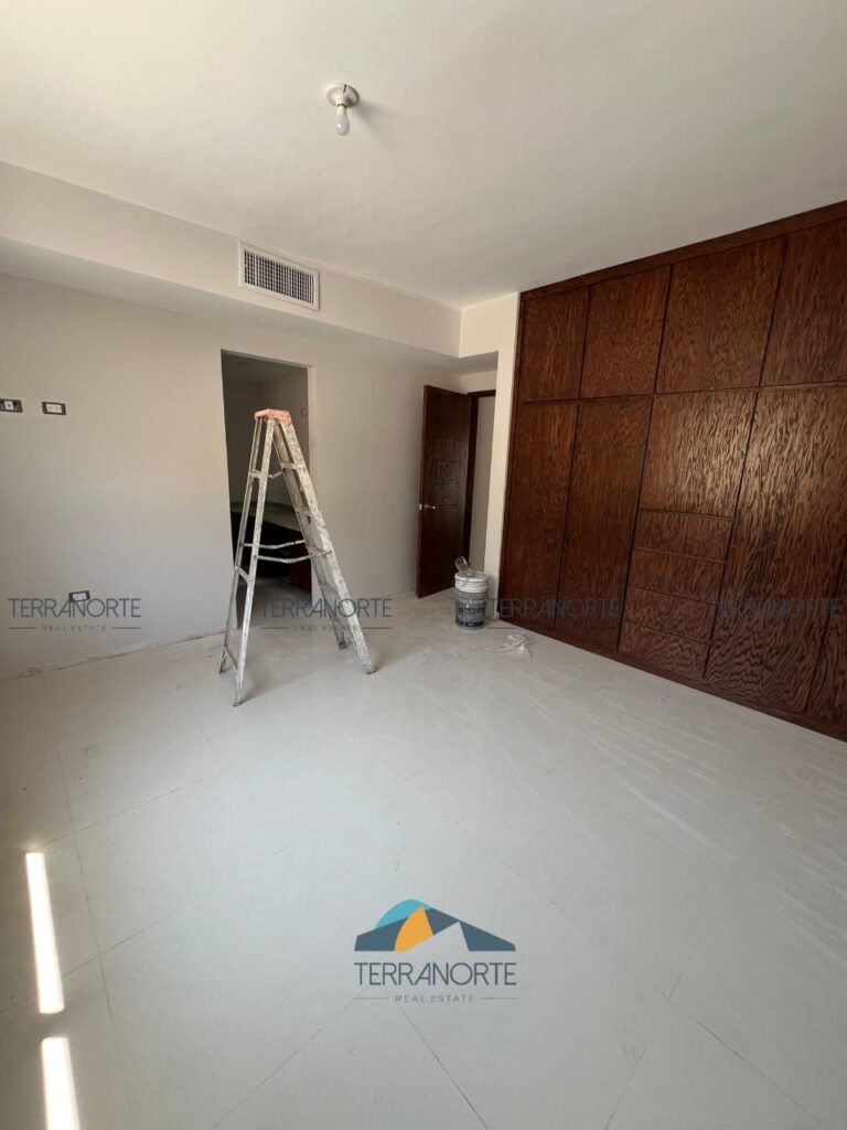 9ed0e3a5-fcfe-4b33-91c0-30a091be3f8b