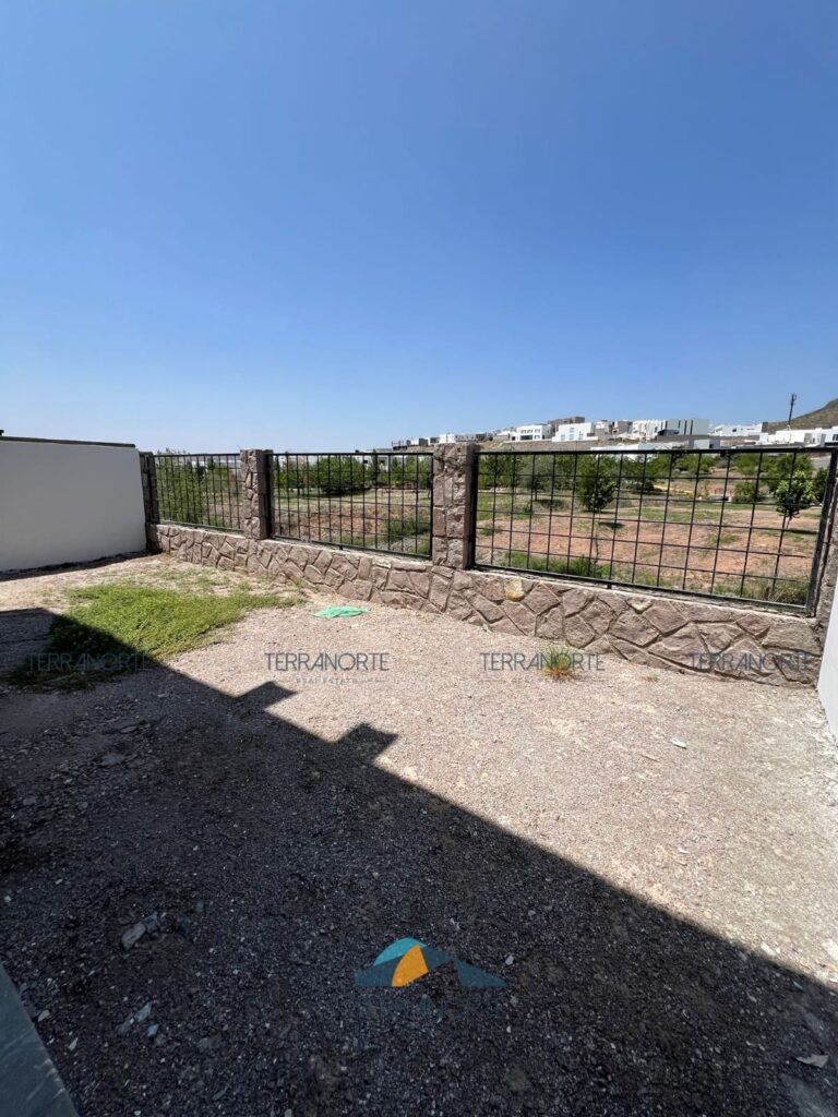 af7cfe03-7e21-400a-b5df-49080e70038c