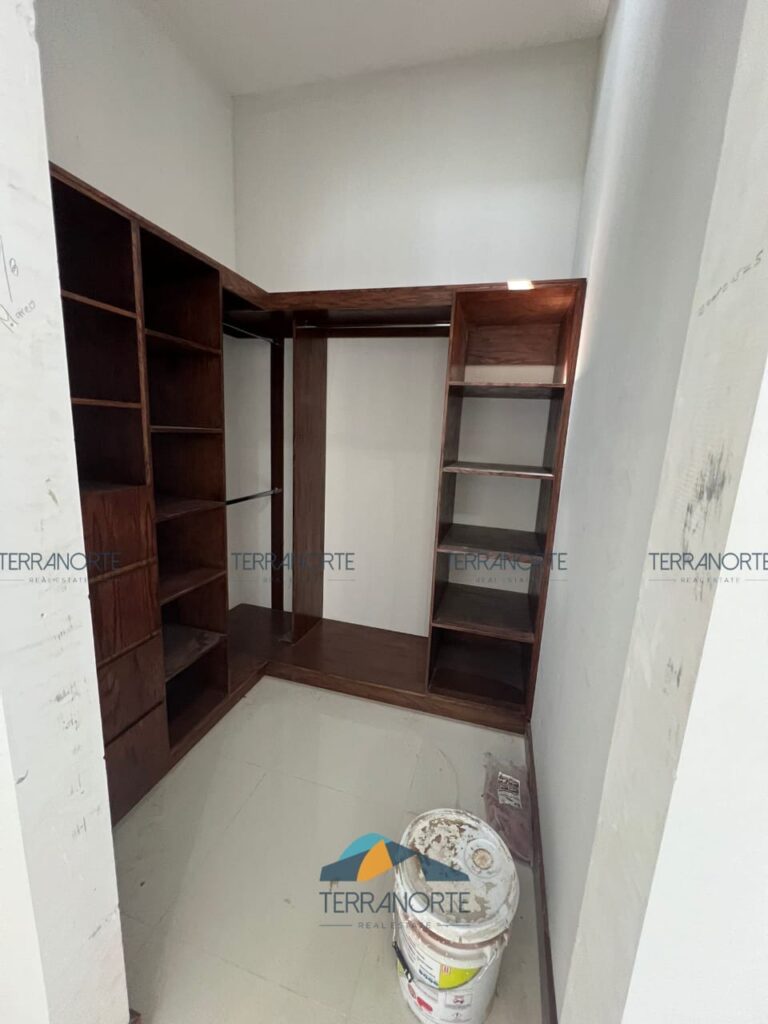 bc1e3d80-c16c-4ef8-bee9-03bf9e12f960