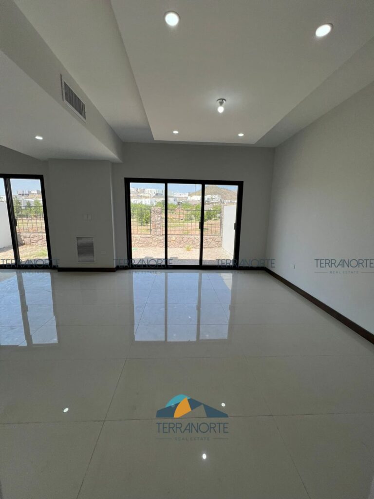 bd667bec-6d62-471c-9d3e-af8629fe472f