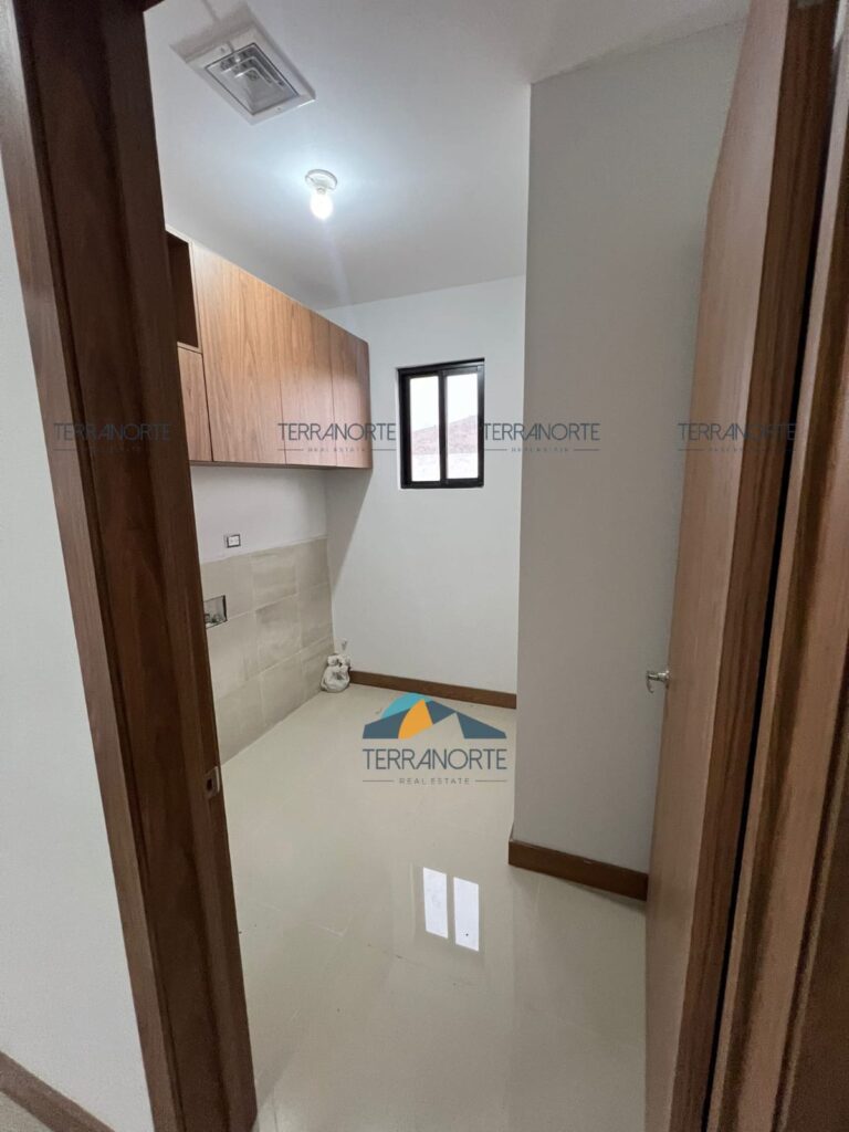 bec30e45-5500-45e4-a741-ede481079423