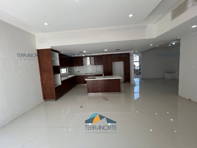 d7380f9f-4f82-4995-acc4-560efb181031