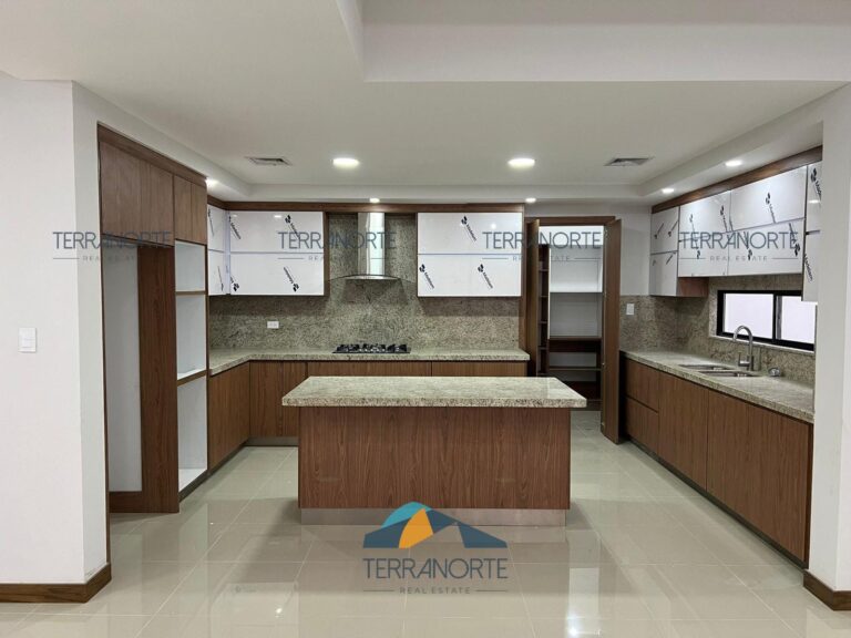 ec8fa94c-eae7-45b3-be4d-316821460eba