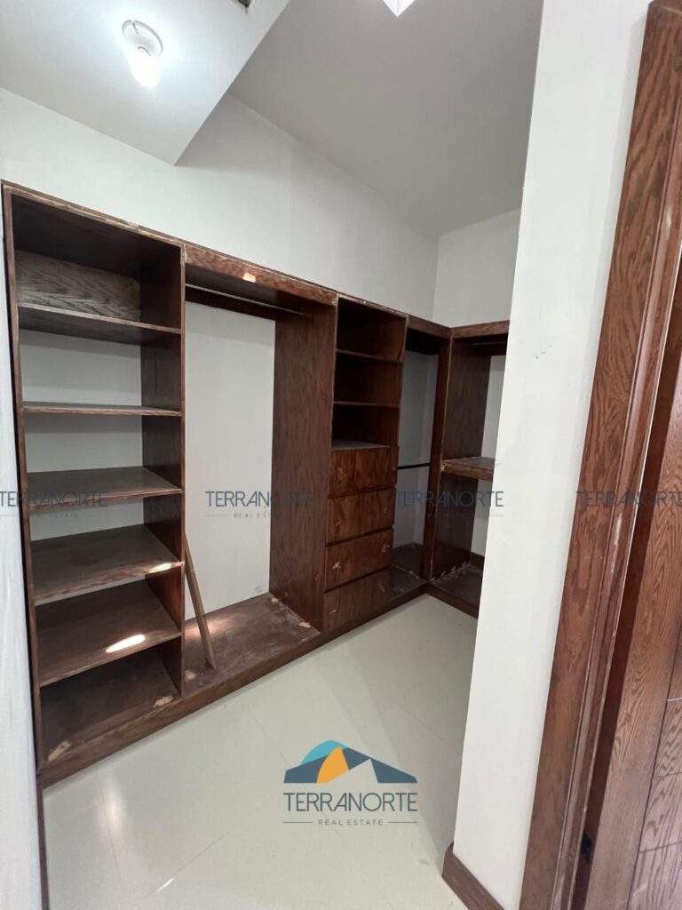 fba4d78a-288e-439e-aee9-ebd9803927ae