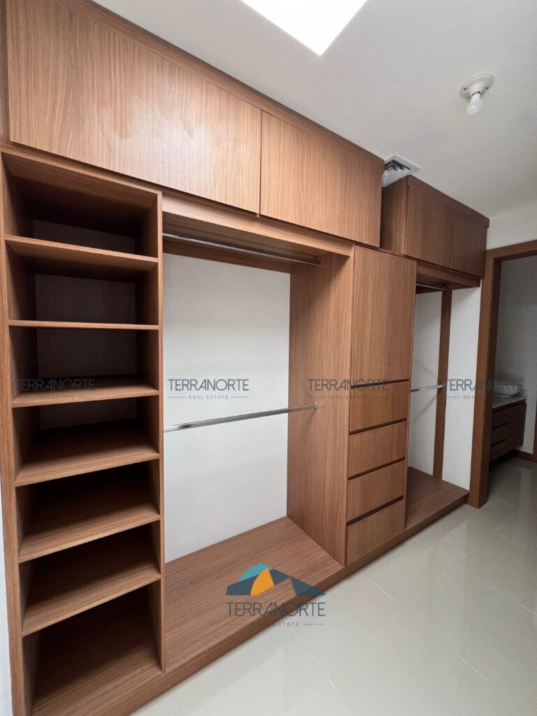 156ab52d-224d-4bc9-b32f-90fde6c1d69b