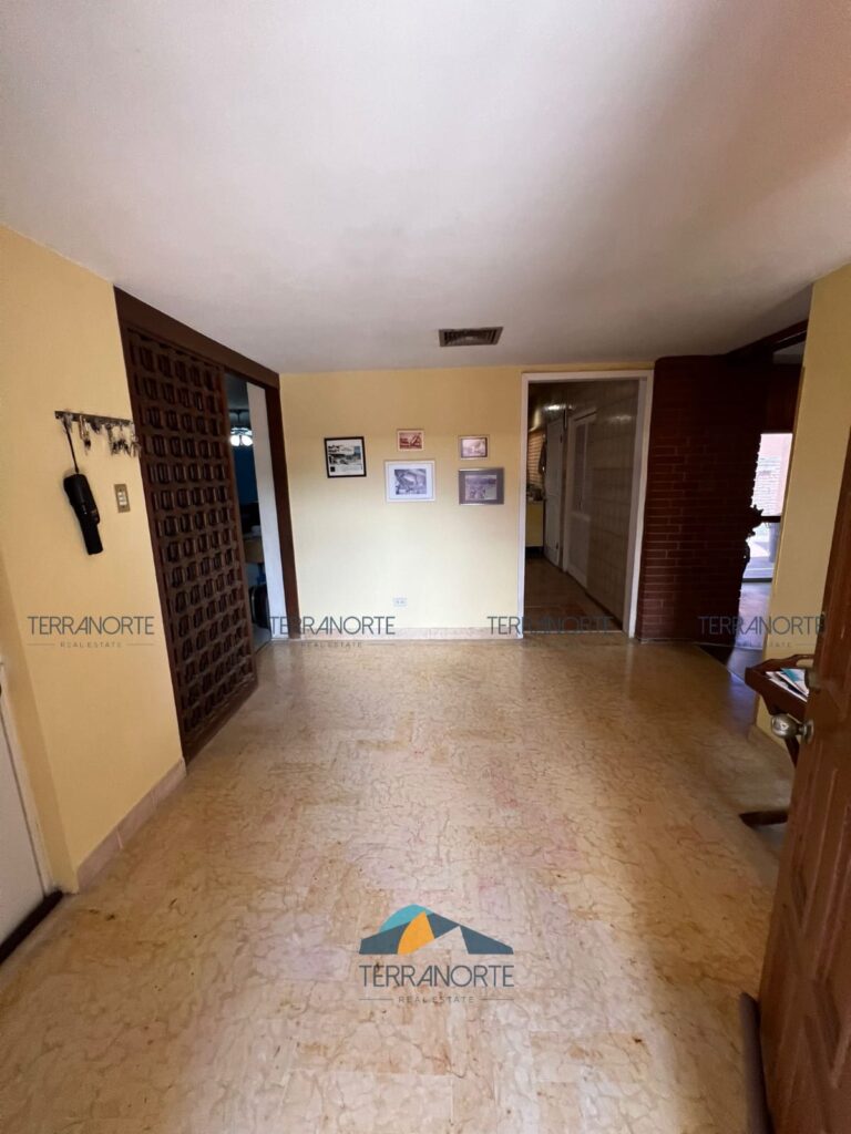 27f3a5f4-2ea7-4065-8c07-ae851d446b04