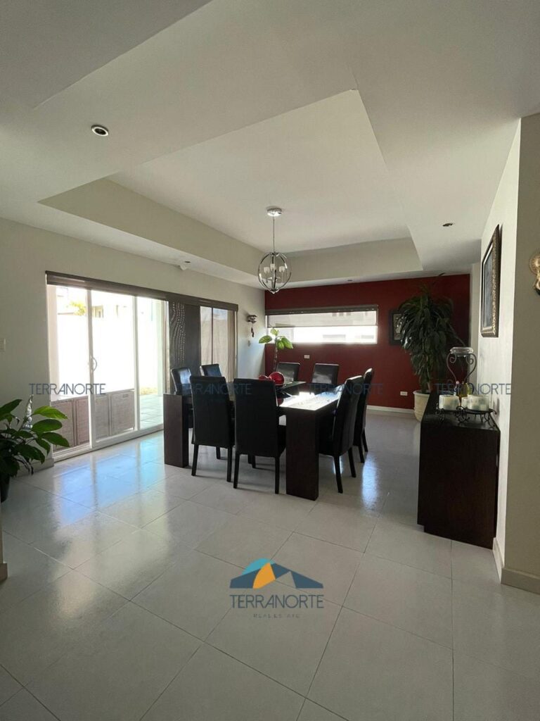 2f56cbe6-d870-4419-b28d-fee9f49574d6