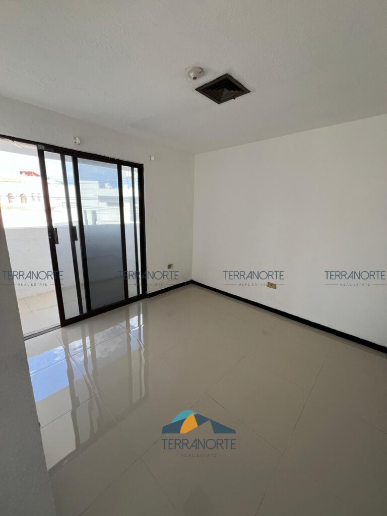 3e43cc2c-76b0-4ffc-8c9f-59c57e823dbf