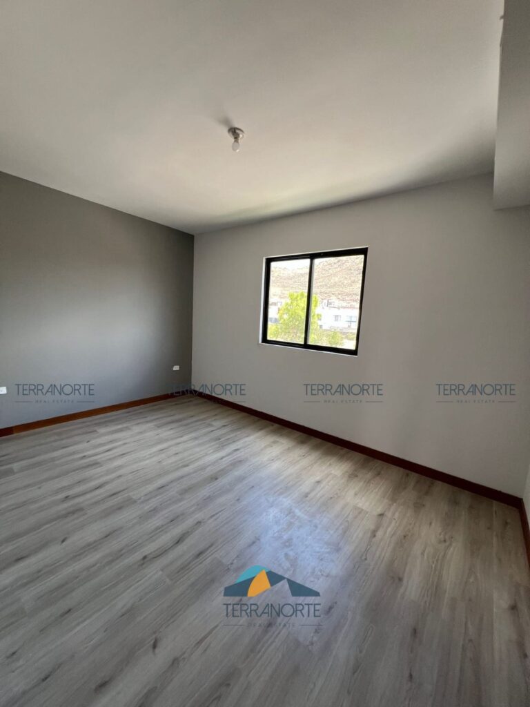 5d02e24d-0a2e-4fbb-addb-8df928851780