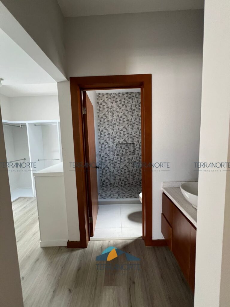 5f727cae-71cc-4c66-b87f-e96923923a8f