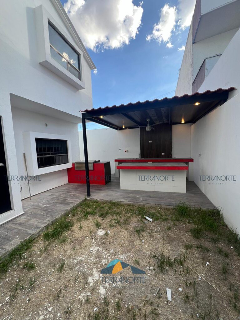 6c77541b-dff1-411d-a2bd-f89587af5b41